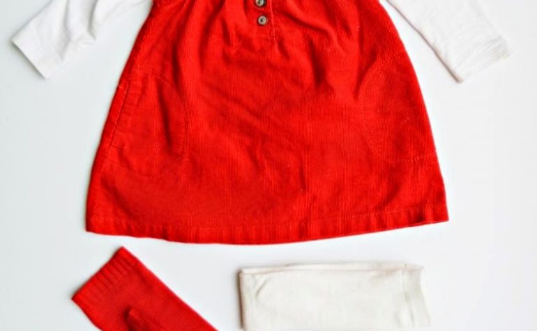 VESTITO ROSSO PER NATALE